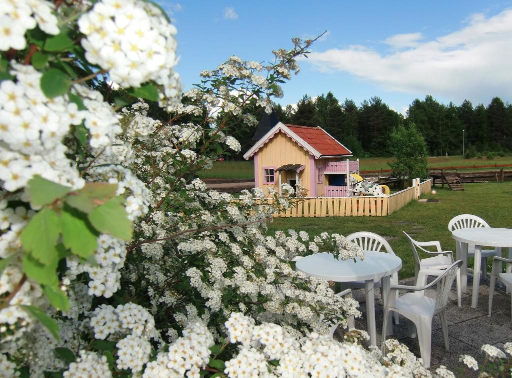 Smalandsbyn I Vimmerby Luaran gambar