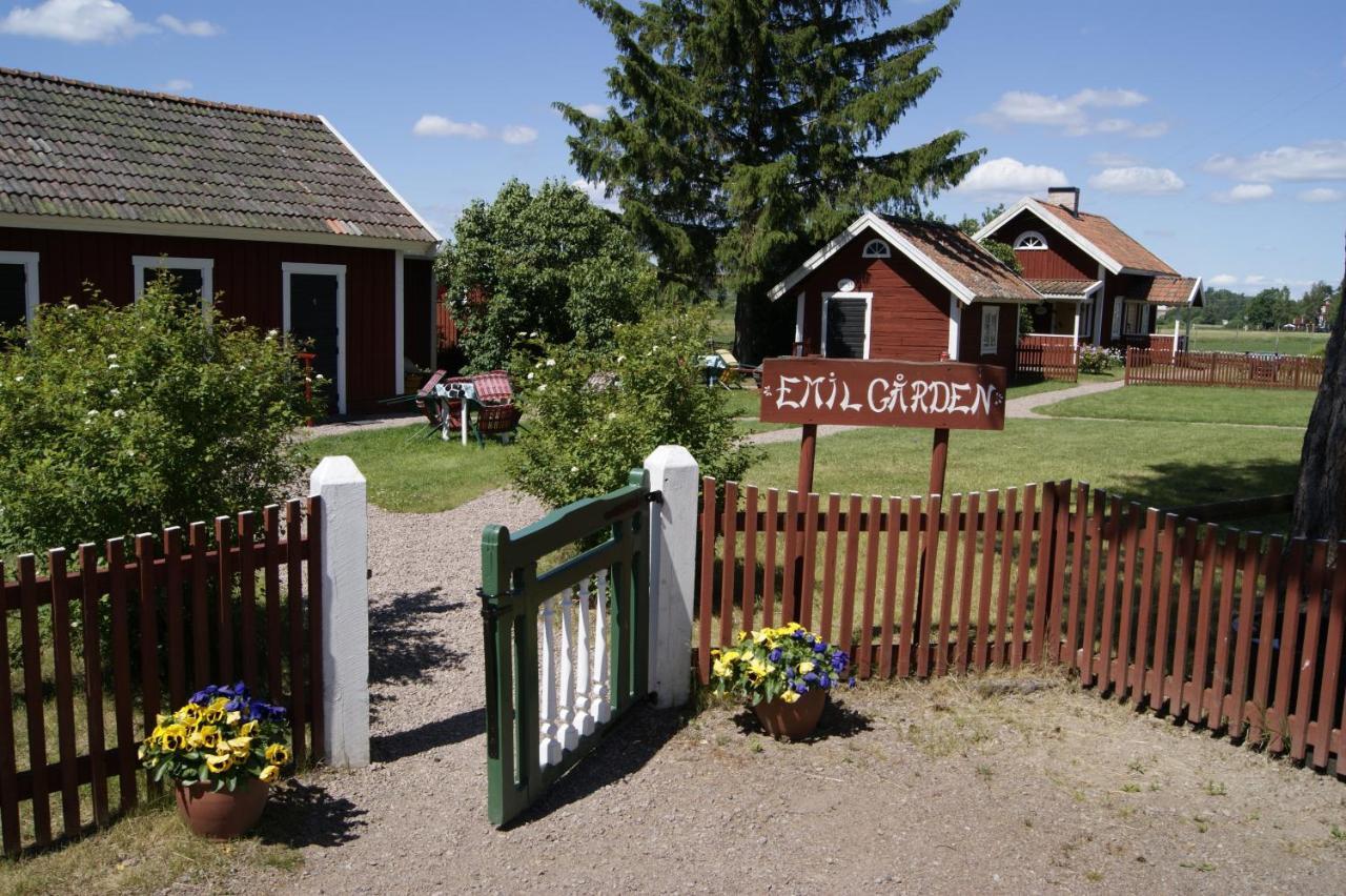 Smalandsbyn I Vimmerby Bilik gambar